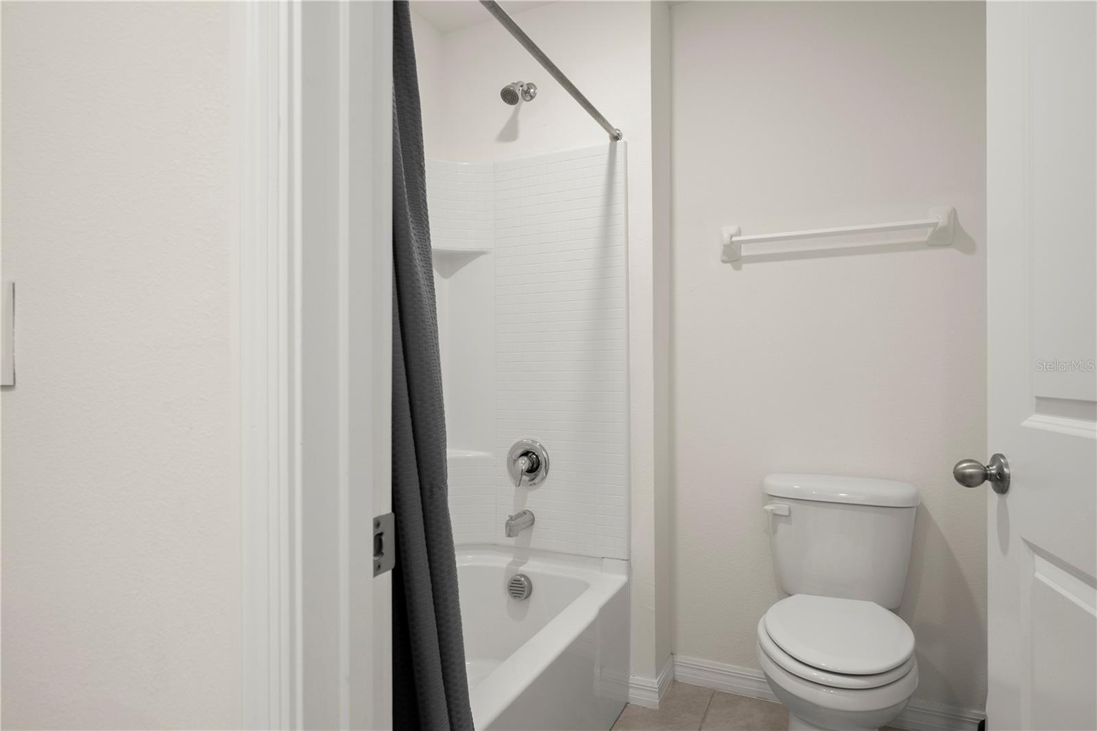 16762 SUNBURST LAKE ST — photo 34