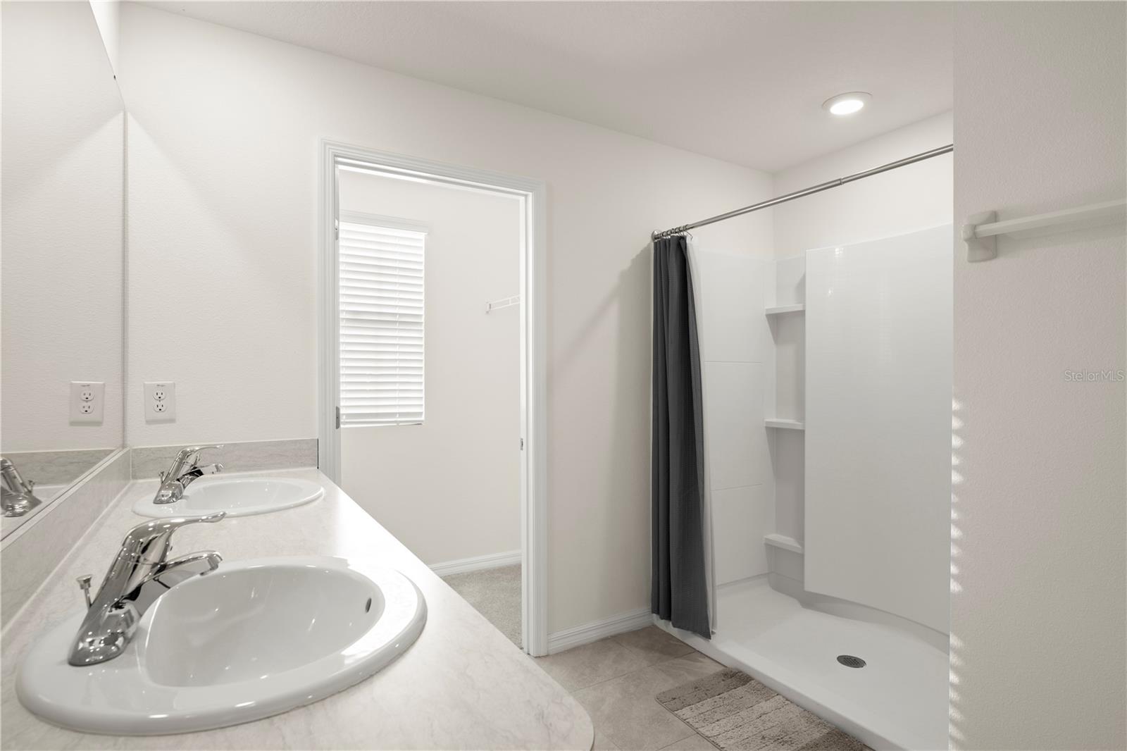 16762 SUNBURST LAKE ST — photo 24