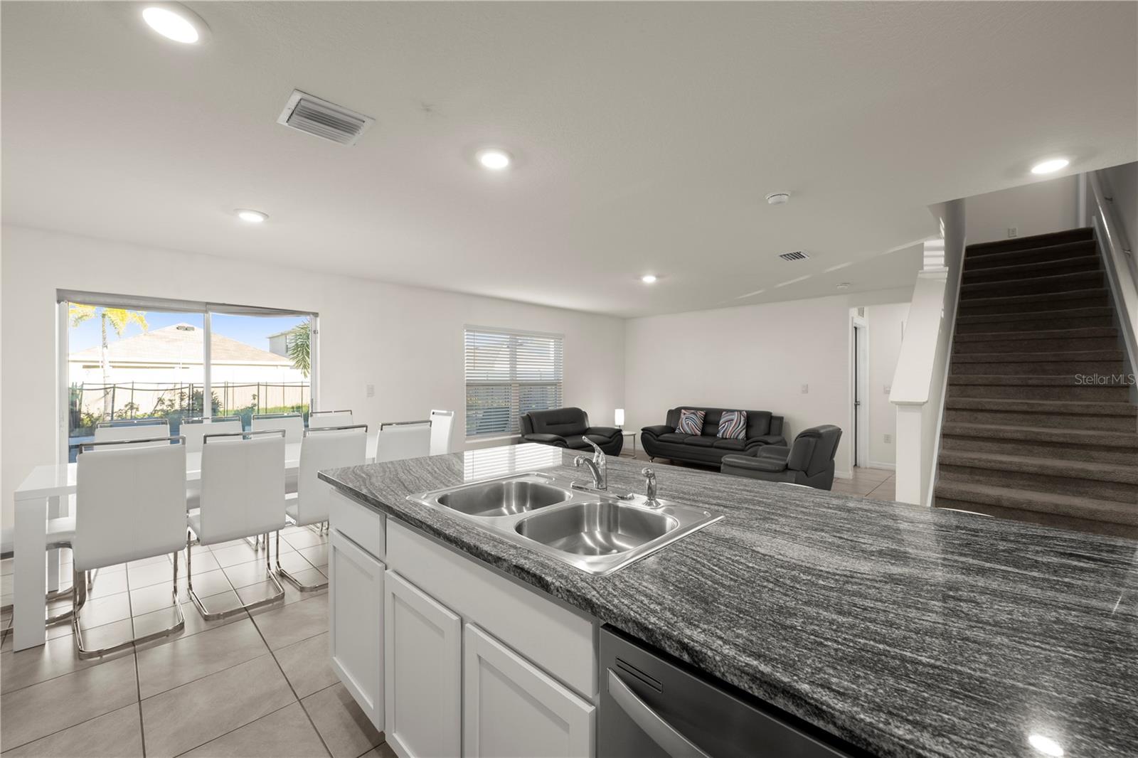 16762 SUNBURST LAKE ST — photo 15