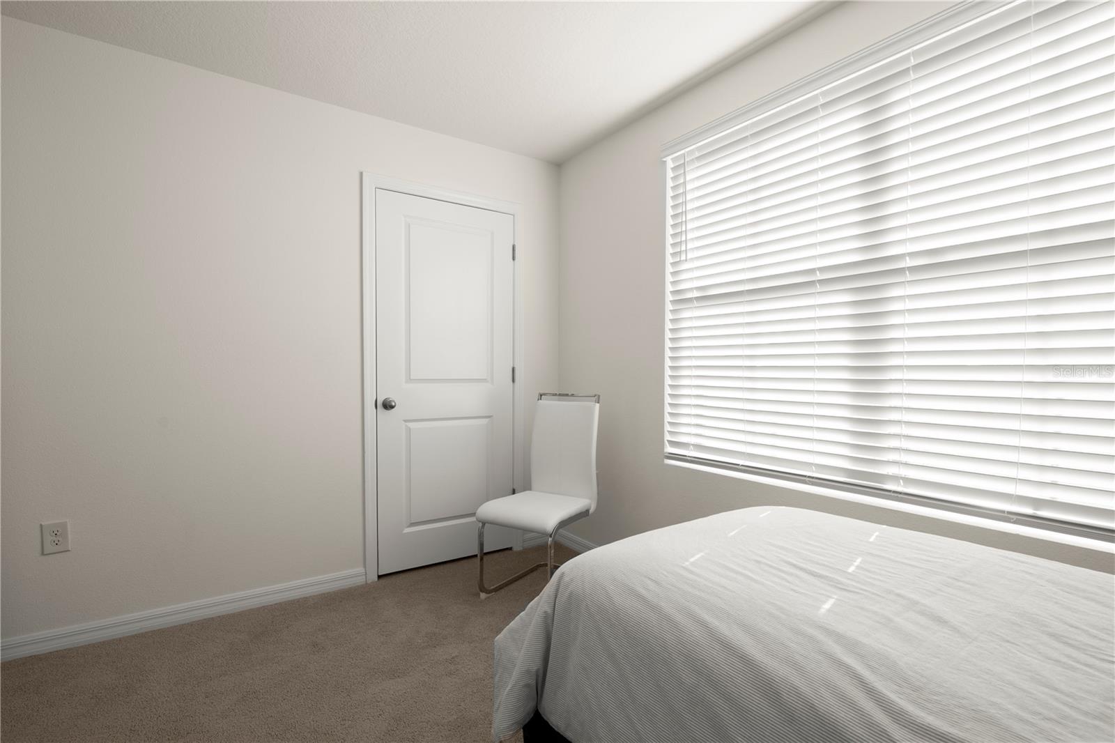 16762 SUNBURST LAKE ST — photo 37