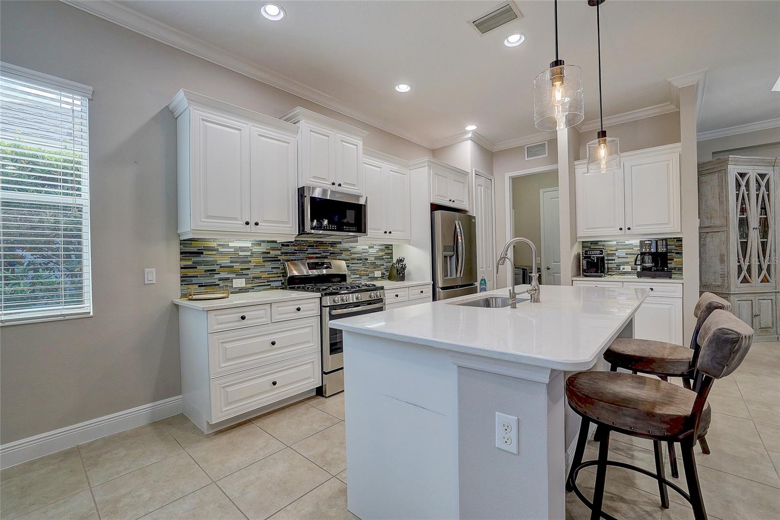 3718 WOODCLIFF LAKE TER — photo 16