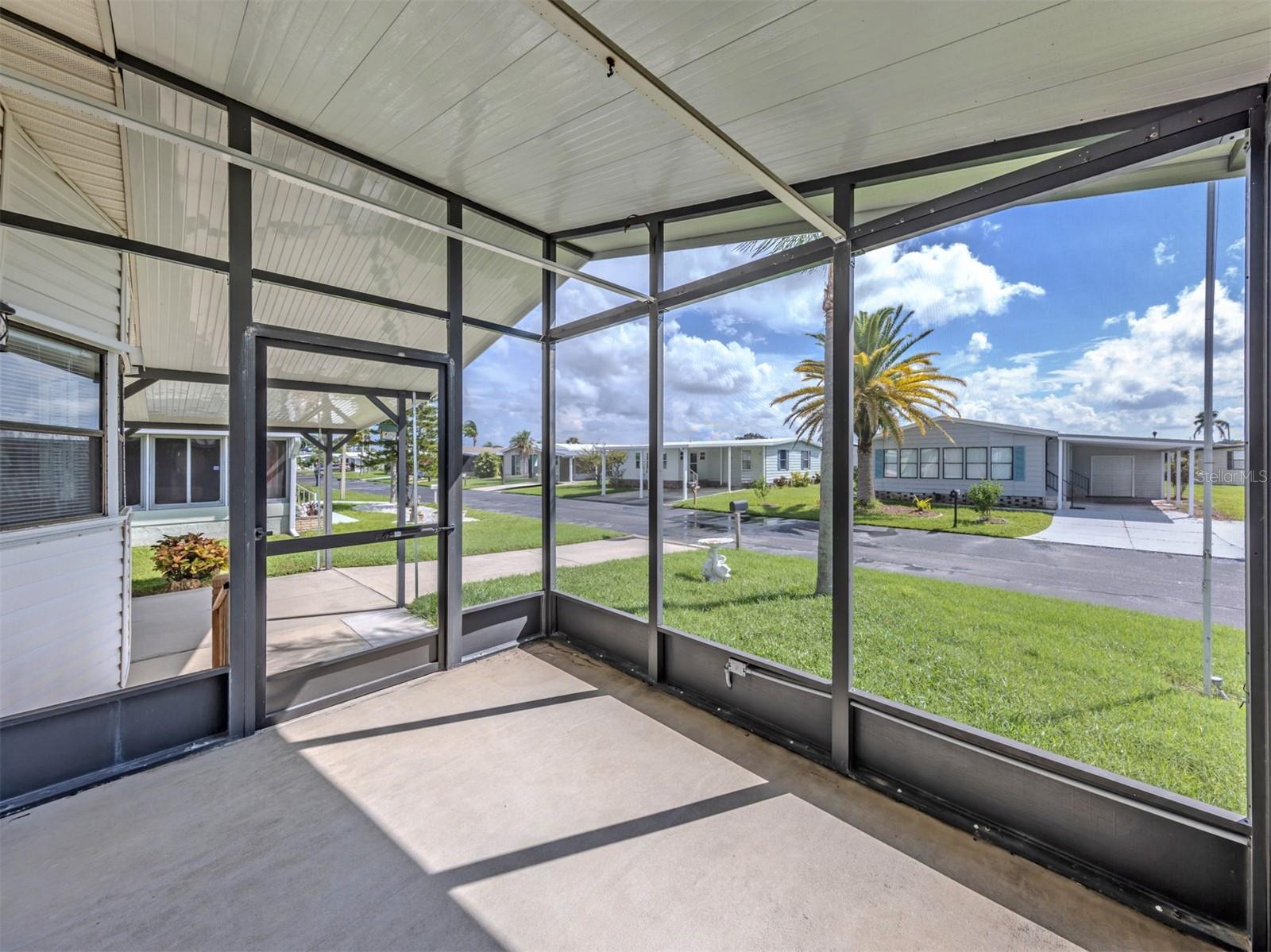 339 OUTRIGGER PL — photo 9