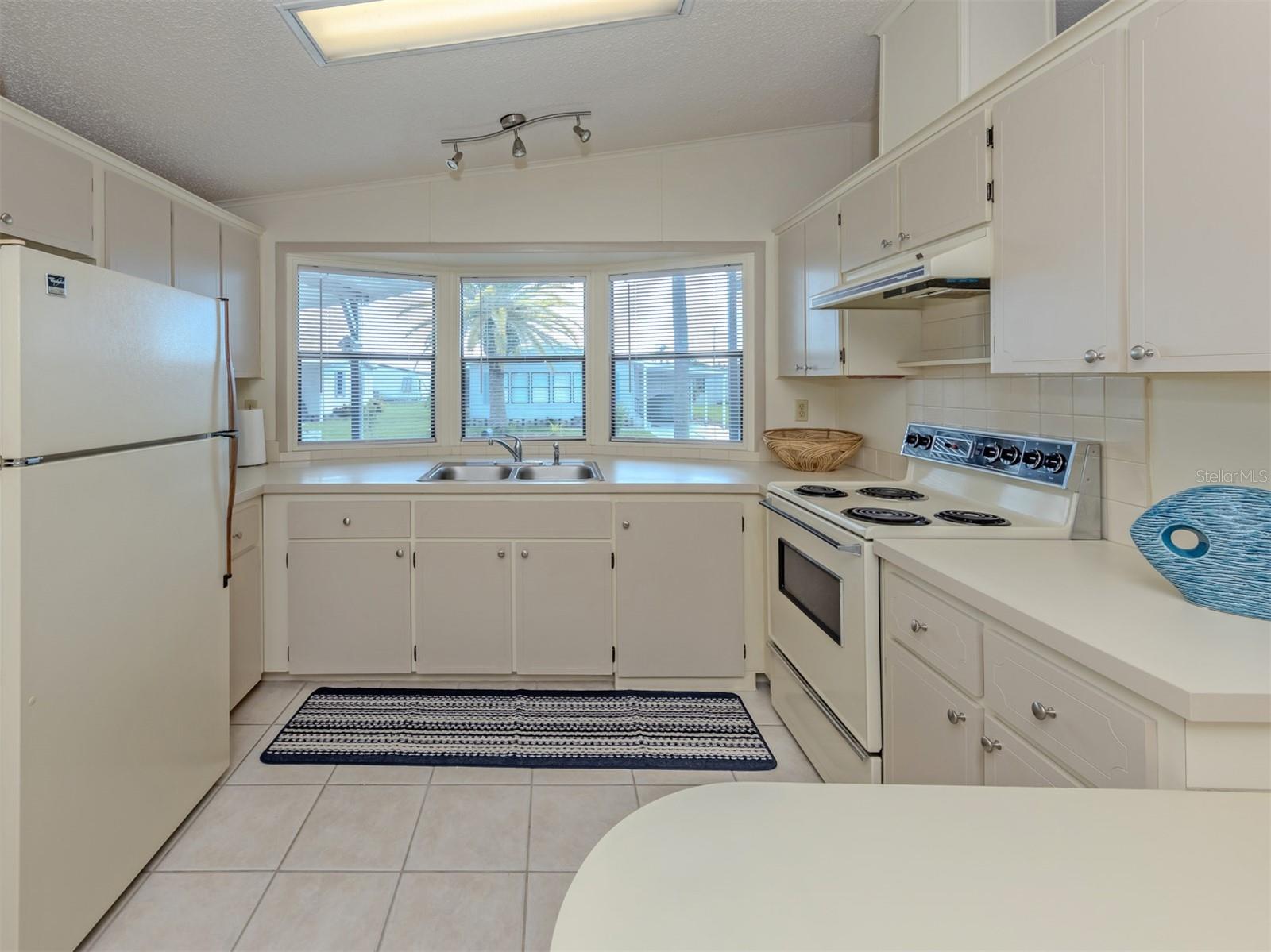 339 OUTRIGGER PL — photo 20