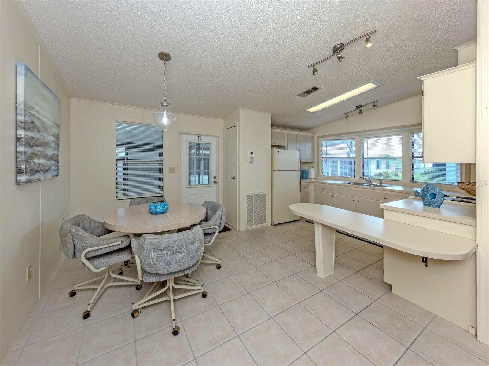 339 OUTRIGGER PL — photo 15