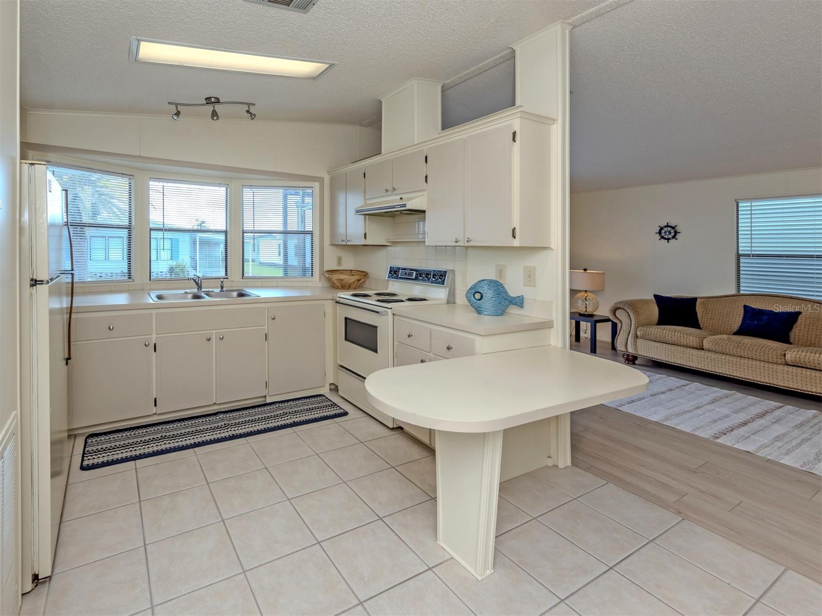339 OUTRIGGER PL — photo 19