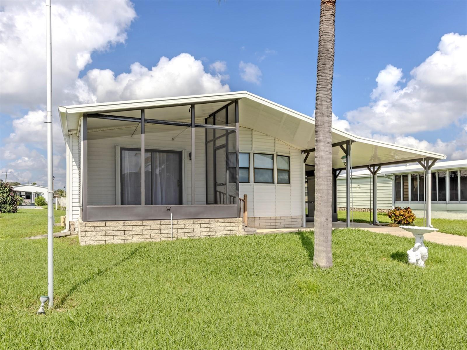 339 OUTRIGGER PL — photo 4