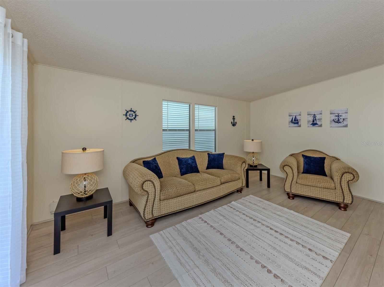 339 OUTRIGGER PL — photo 12