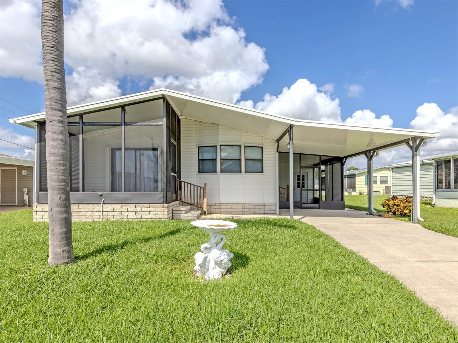 339 OUTRIGGER PL — photo 6