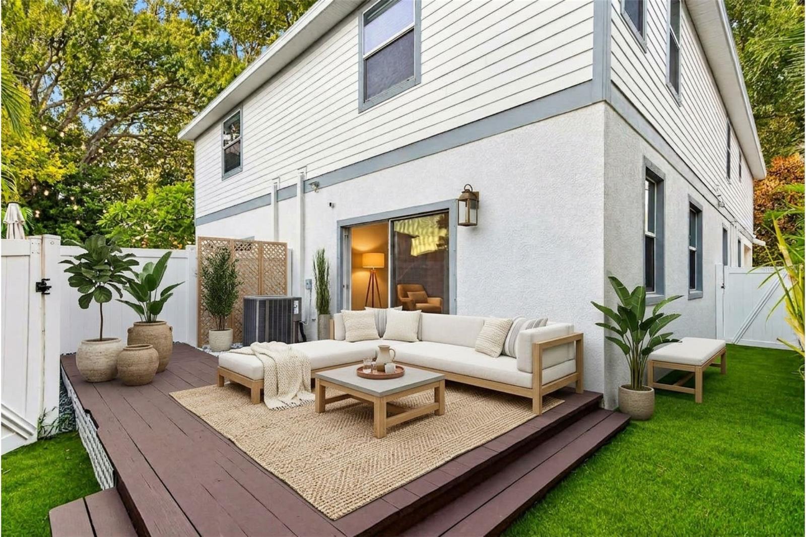 2704 W GRAY ST #A — photo 41
