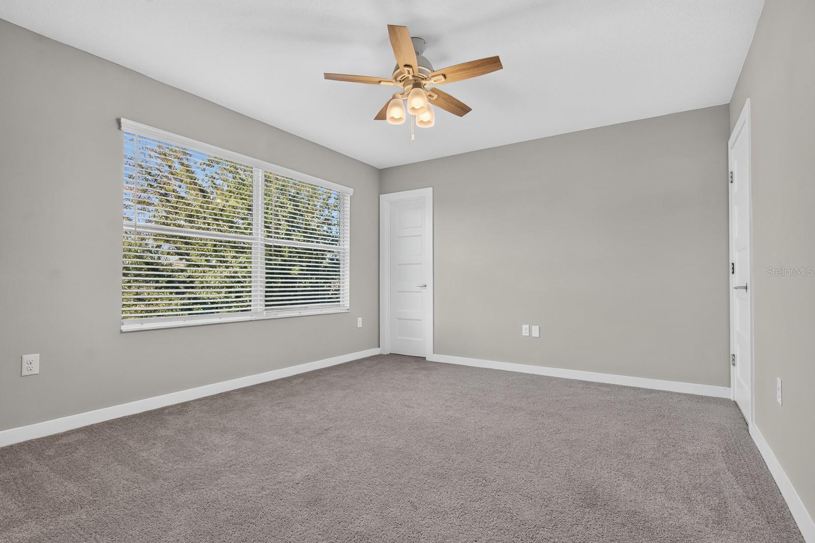 2704 W GRAY ST #A — photo 29