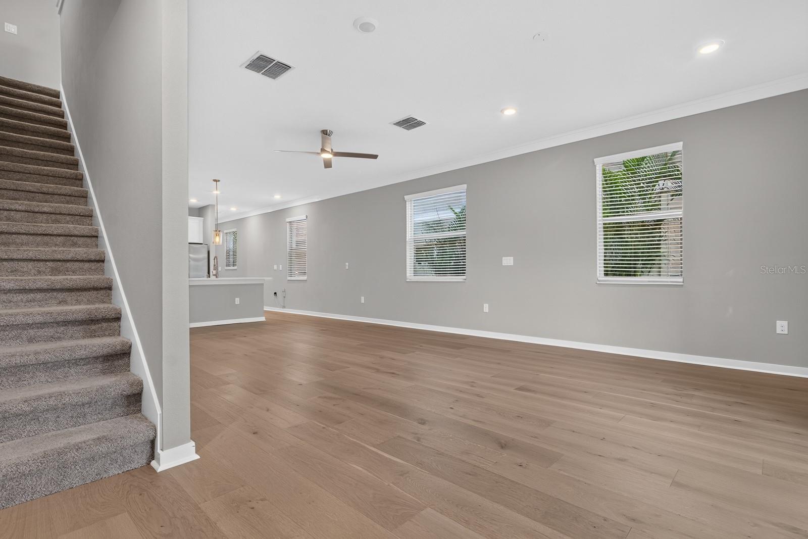 2704 W GRAY ST #A — photo 17