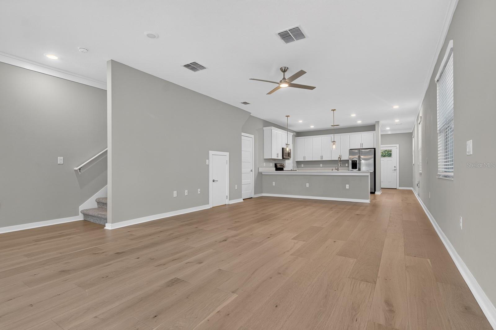 2704 W GRAY ST #A — photo 13