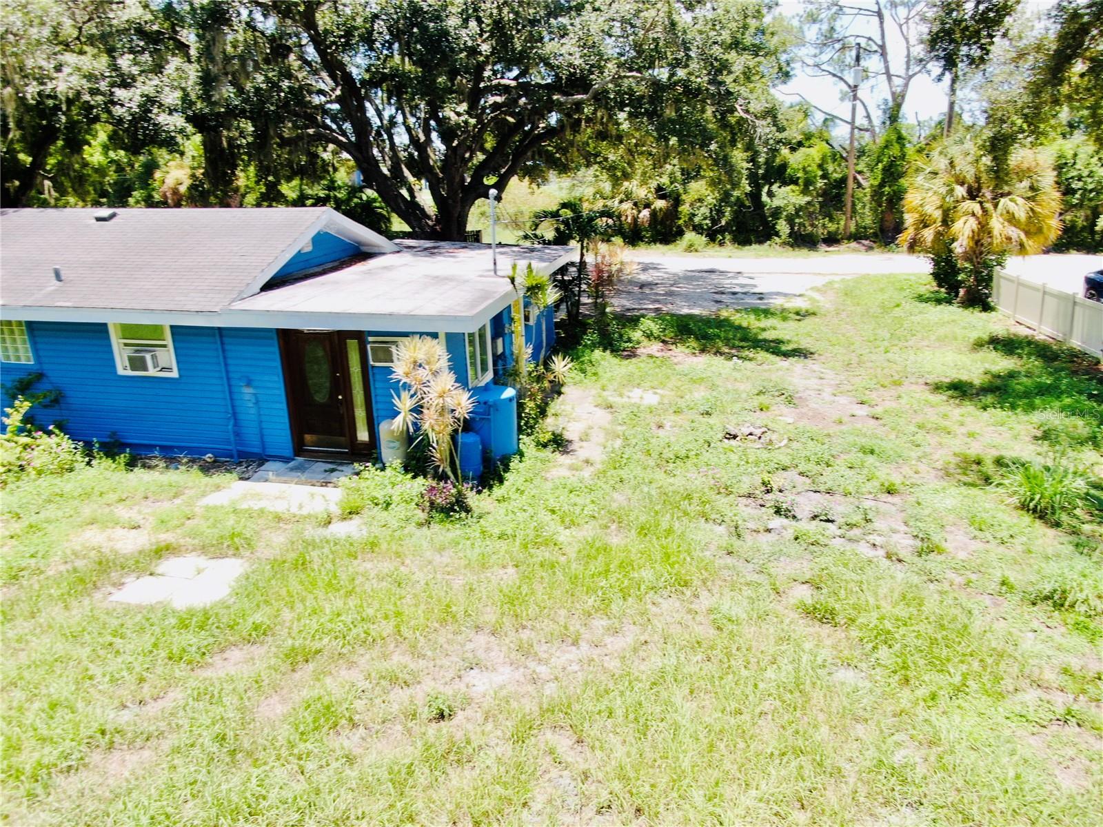 3006 N ORIENTE AVE — photo 13