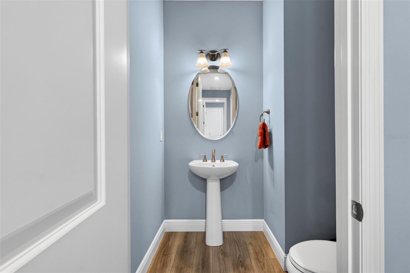 12214 GOLDENROD AVE — photo 20