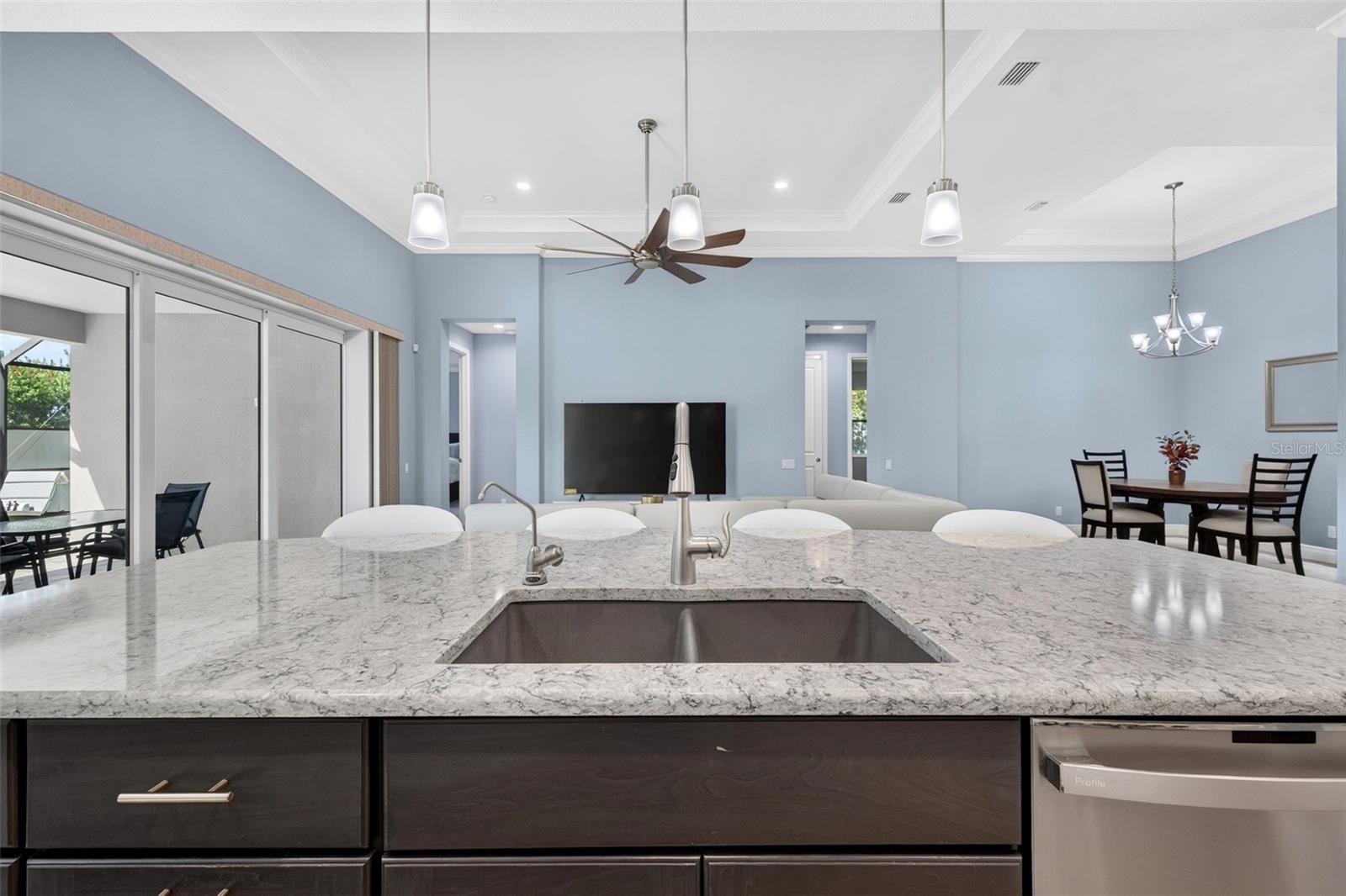 12214 GOLDENROD AVE — photo 35