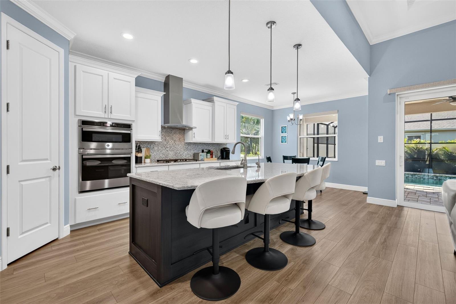 12214 GOLDENROD AVE — photo 3