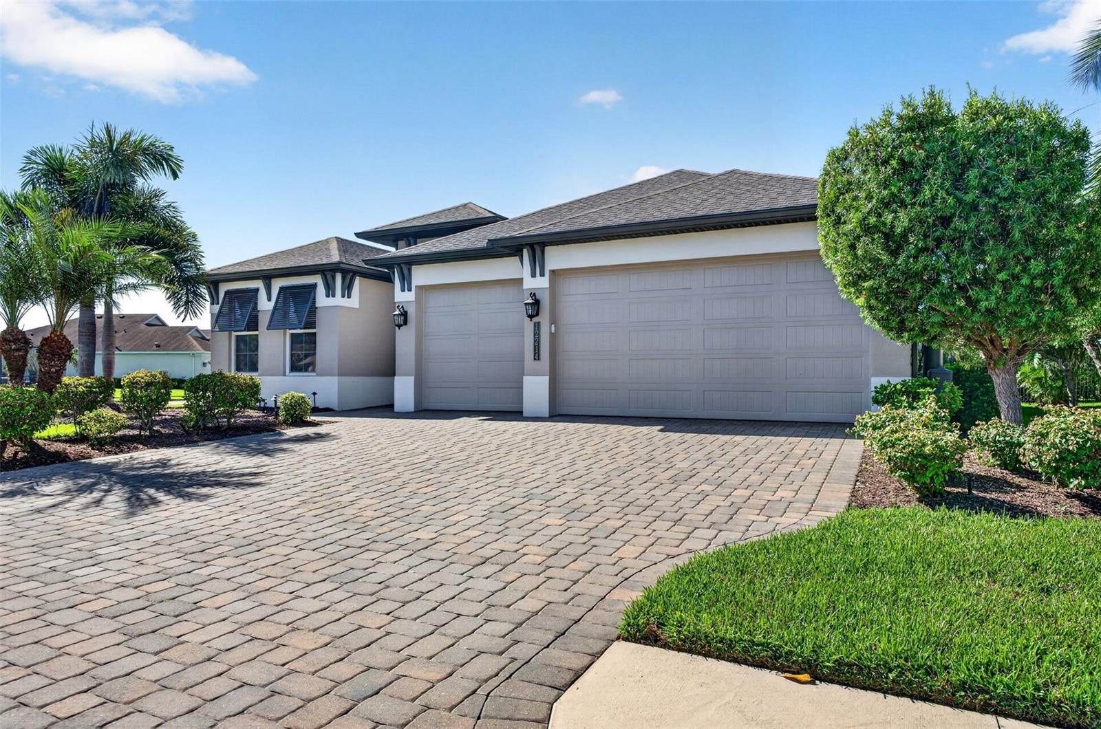 12214 GOLDENROD AVE — photo 8