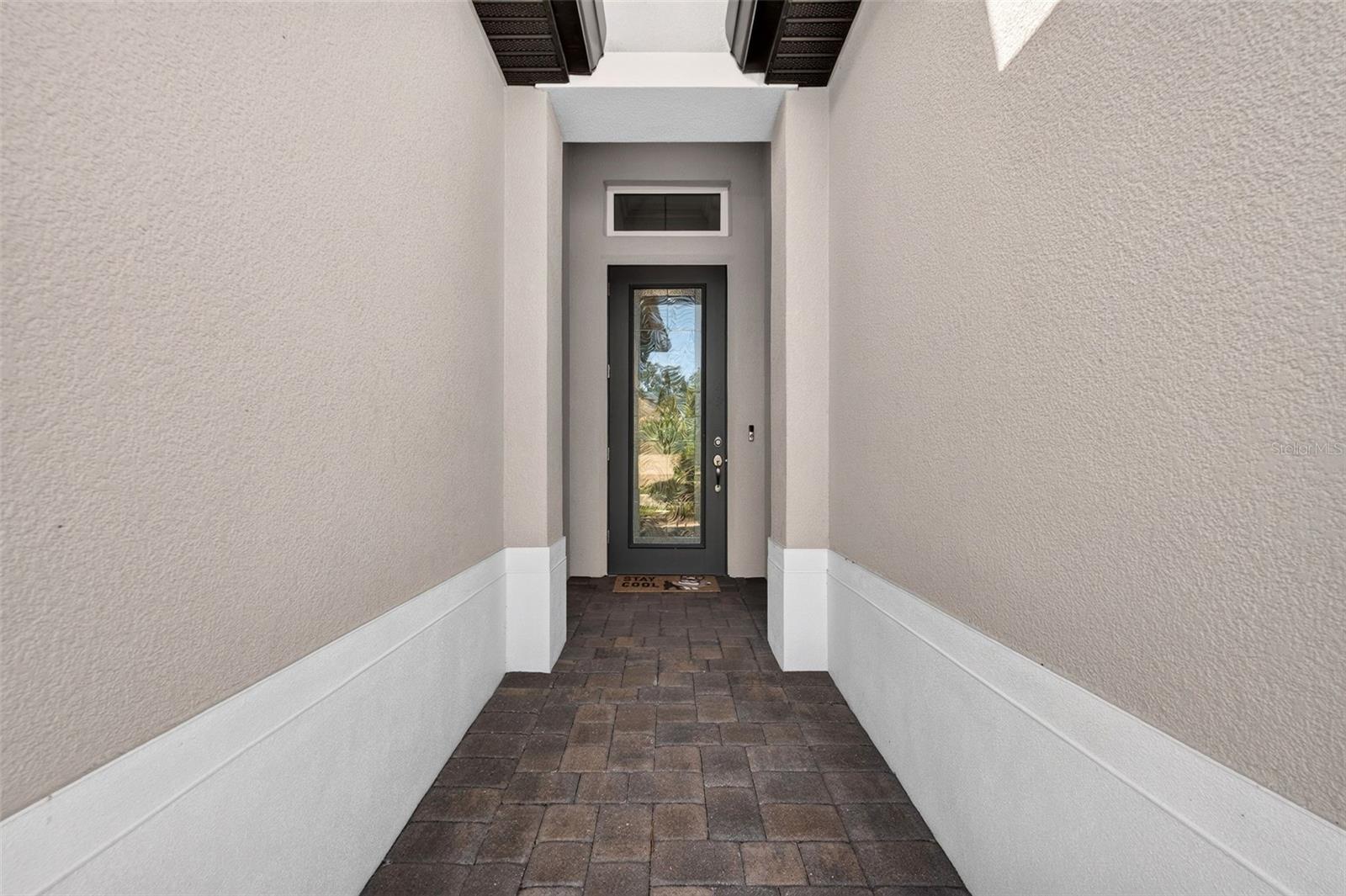 12214 GOLDENROD AVE — photo 9
