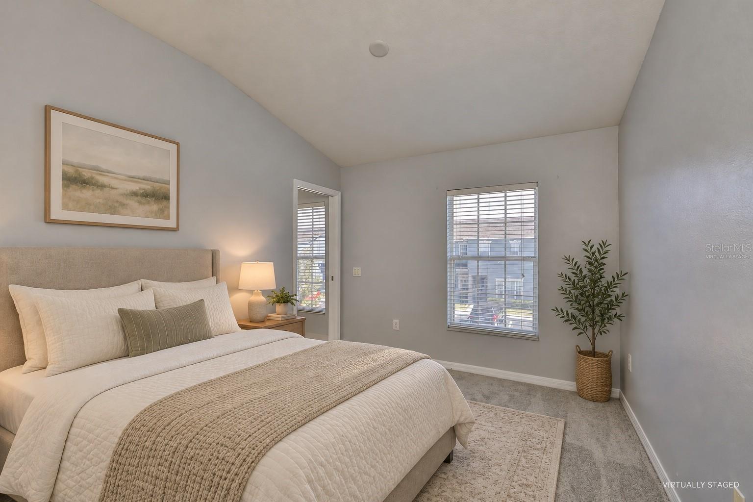 12938 KINGS CROSSING DR — photo 22
