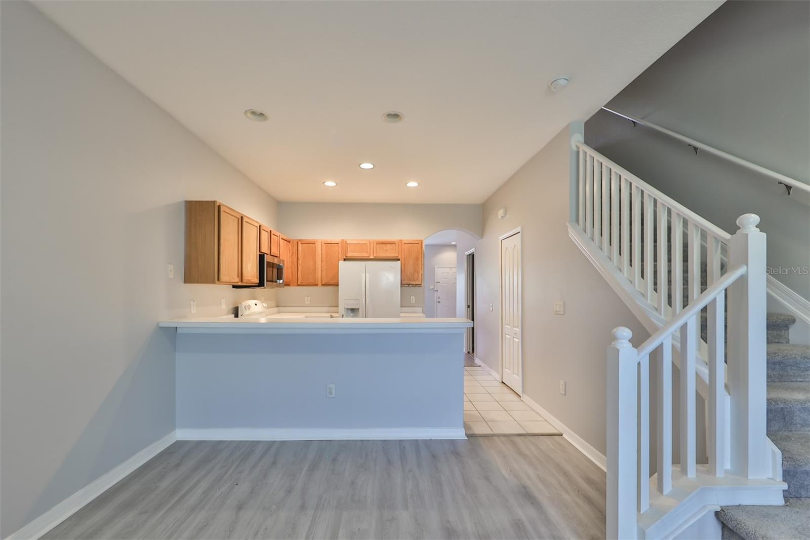 12938 KINGS CROSSING DR — photo 11