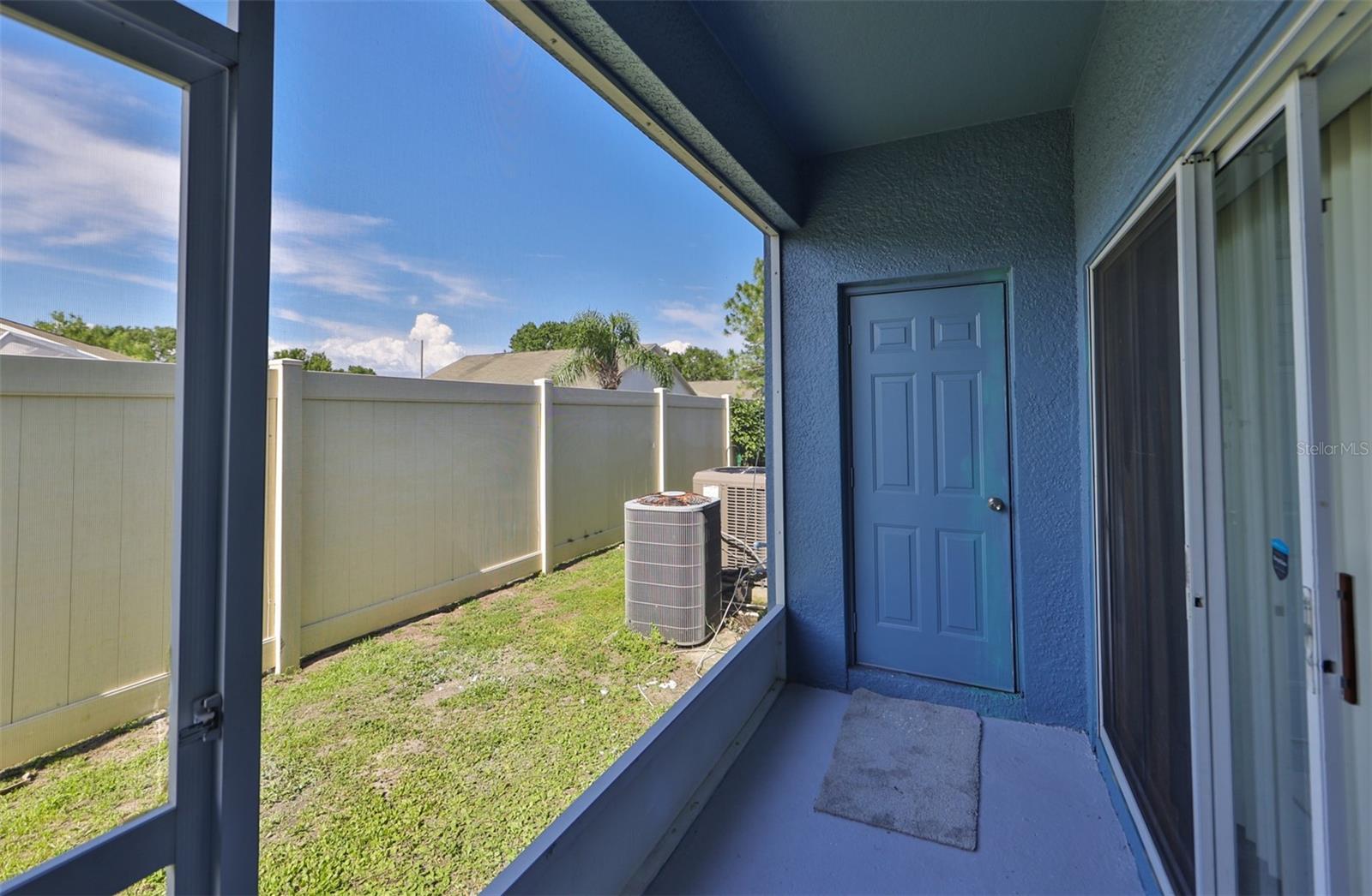 12938 KINGS CROSSING DR — photo 32
