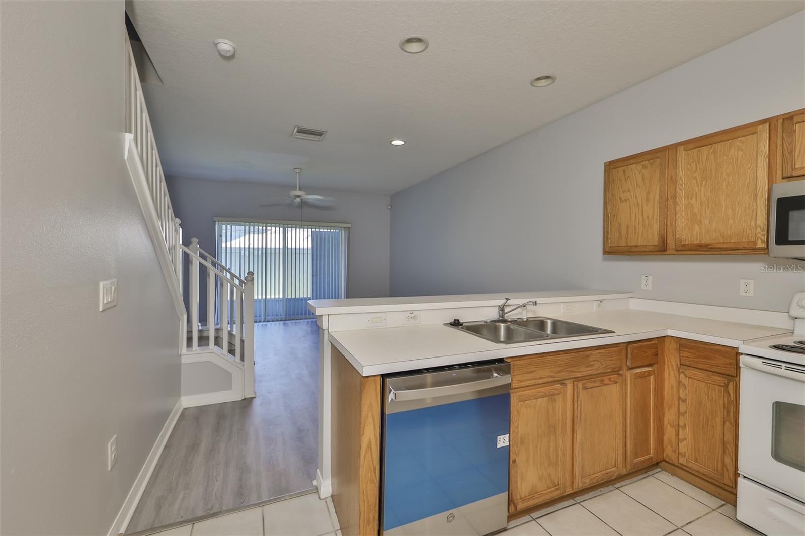 12938 KINGS CROSSING DR — photo 12
