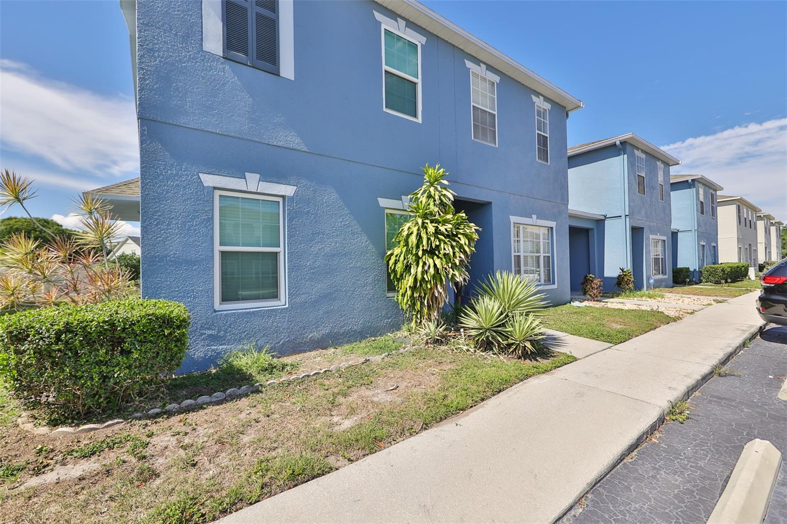 12938 KINGS CROSSING DR — photo 41