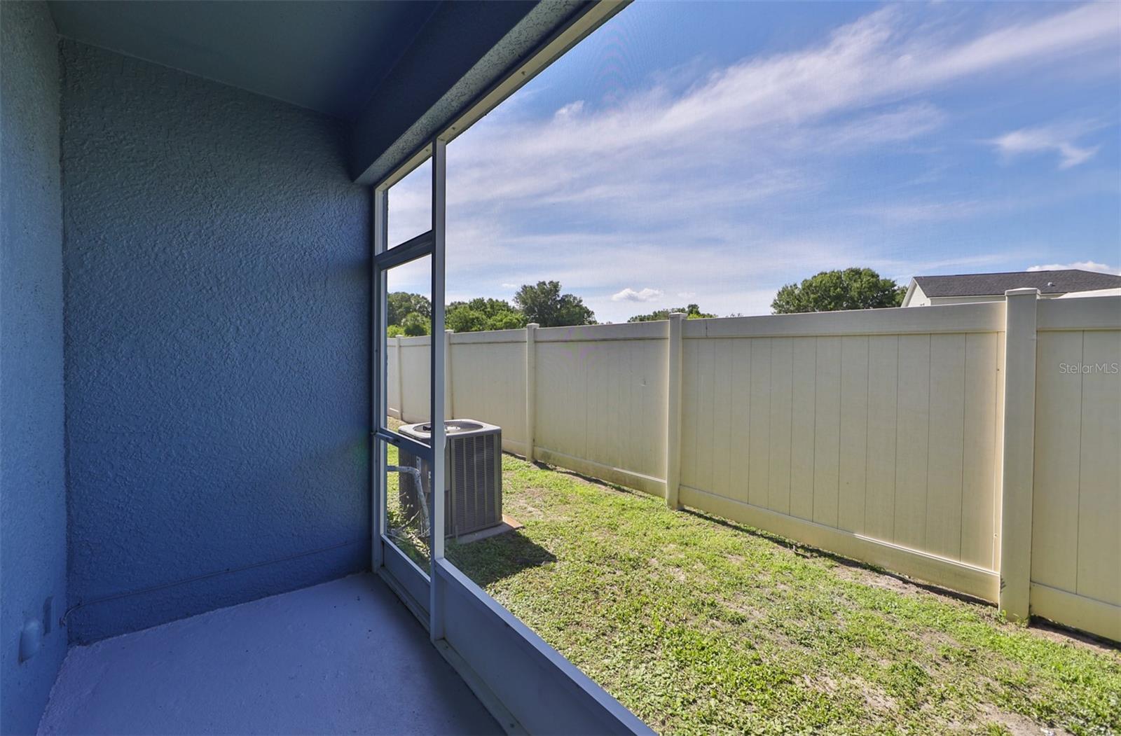 12938 KINGS CROSSING DR — photo 31
