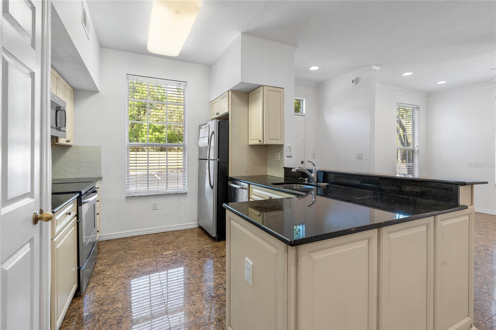 9158 LAKE CHASE ISLAND WAY #9158 — photo 10