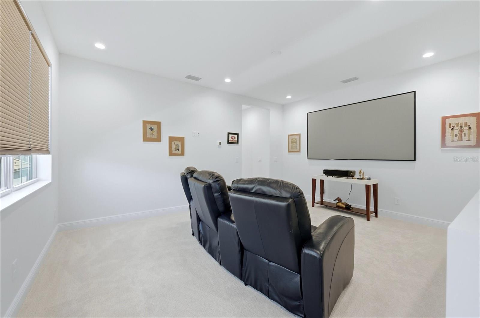 6233 ISLA DEL RAY AVE — photo 32