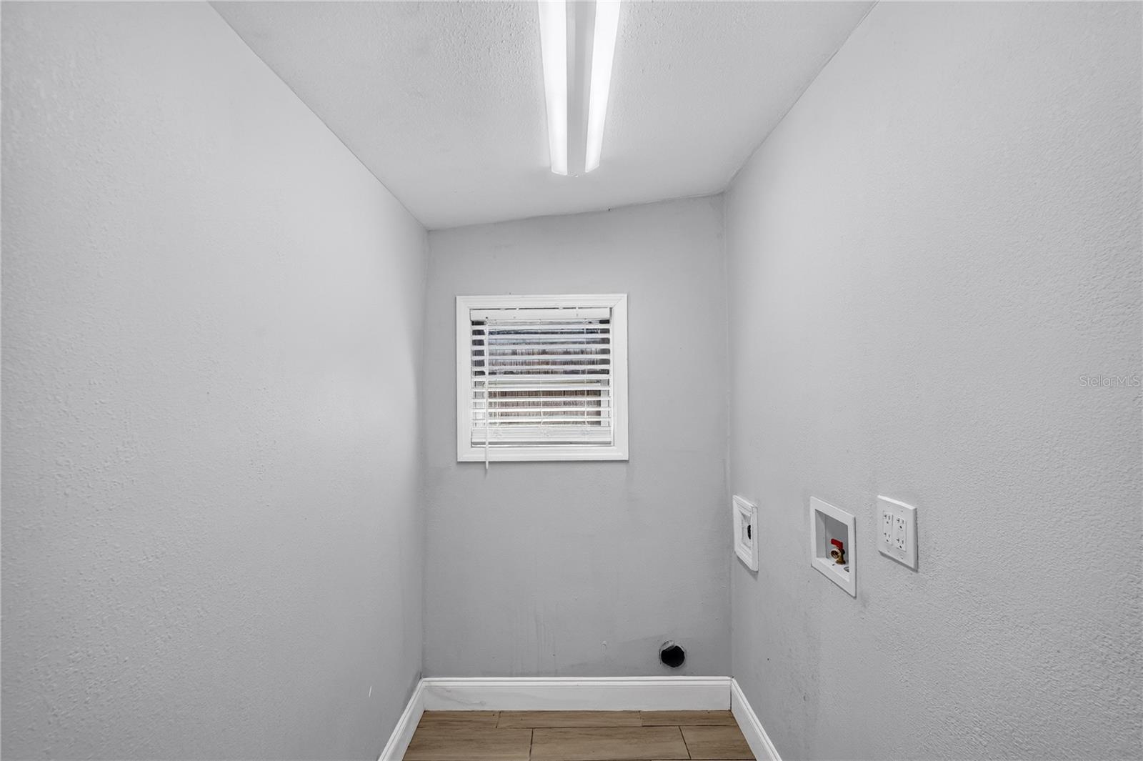 3717 16TH ST W — photo 18