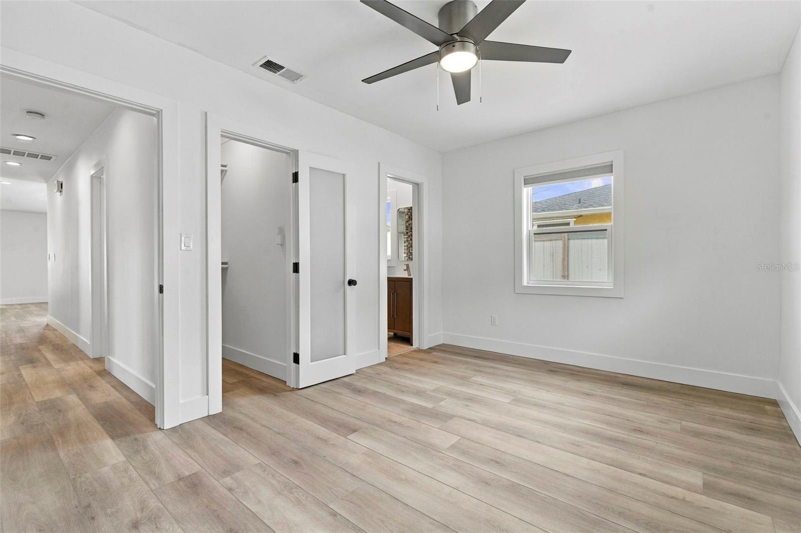 804 BRUCE AVE — photo 22
