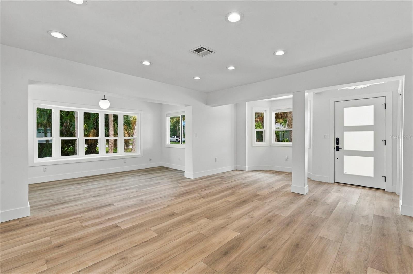 804 BRUCE AVE — photo 7