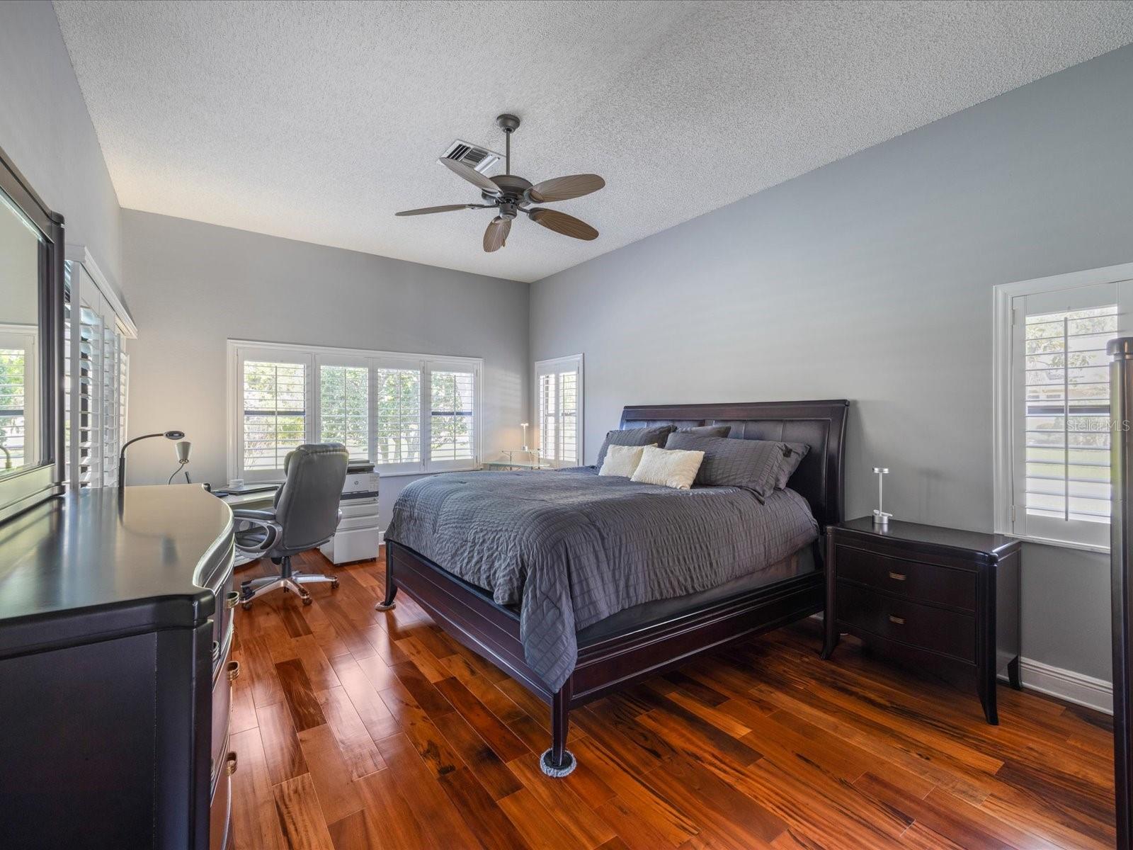 10 WINDRUSH CT — photo 10