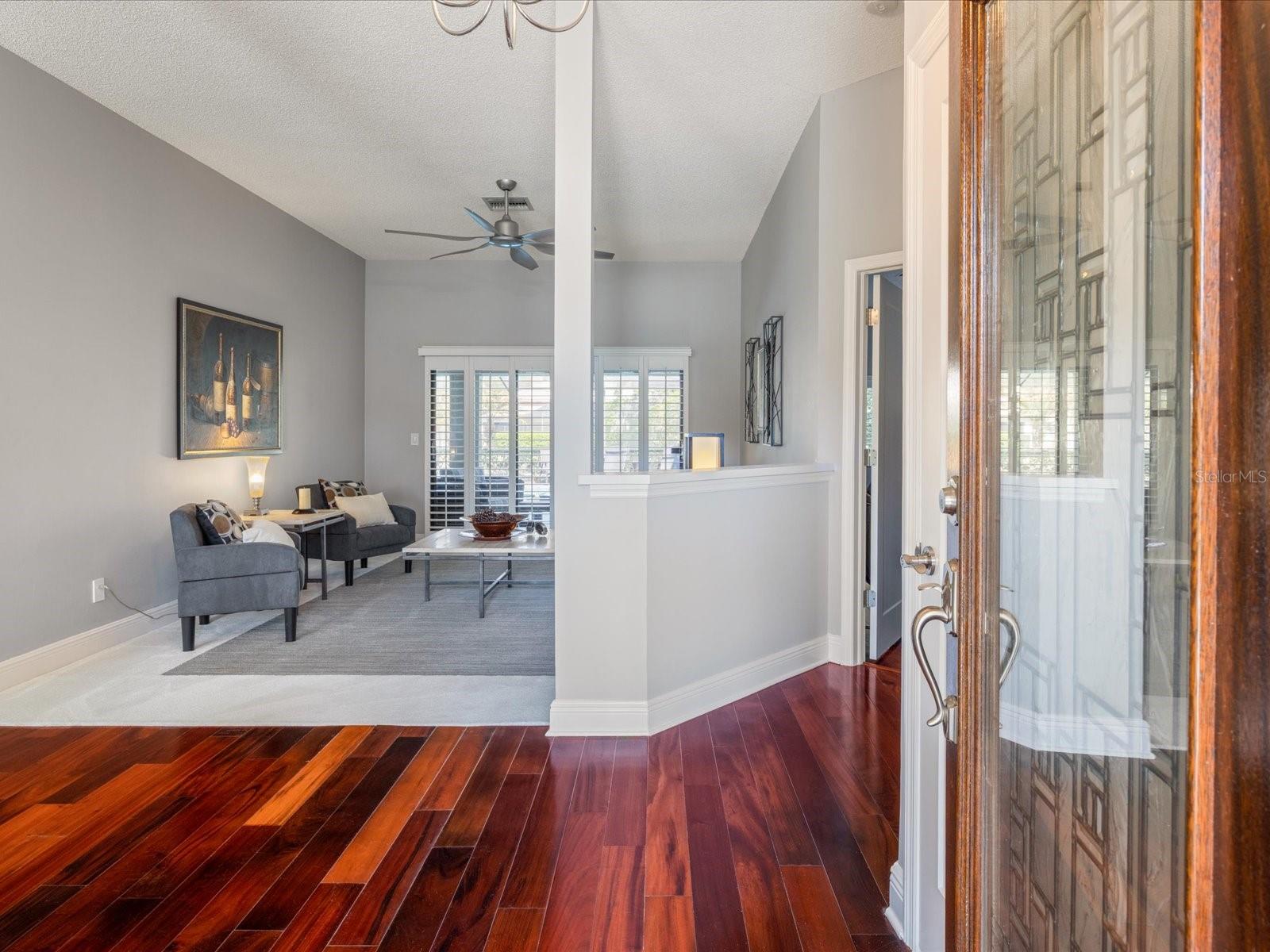 10 WINDRUSH CT — photo 4