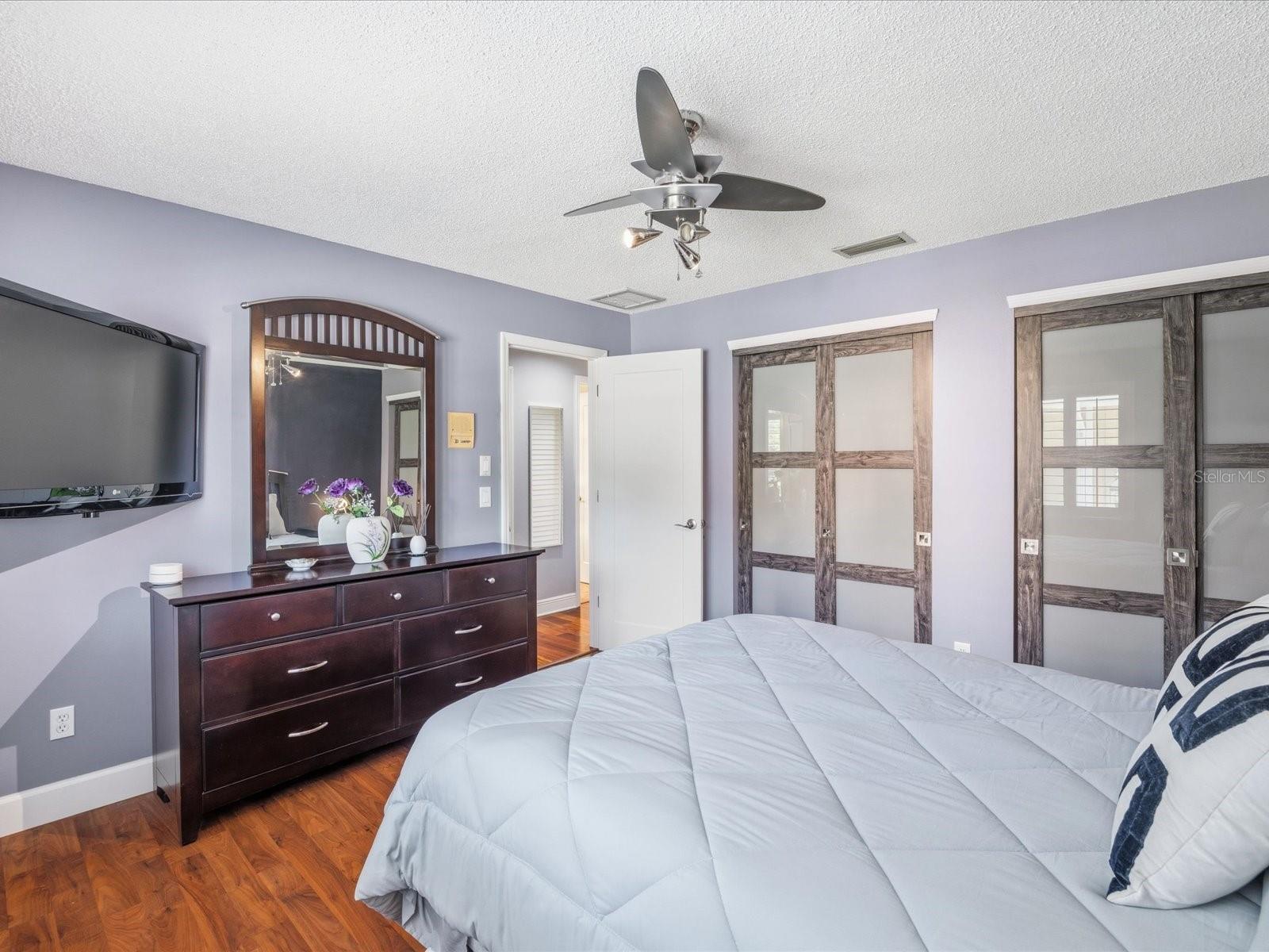 10 WINDRUSH CT — photo 37