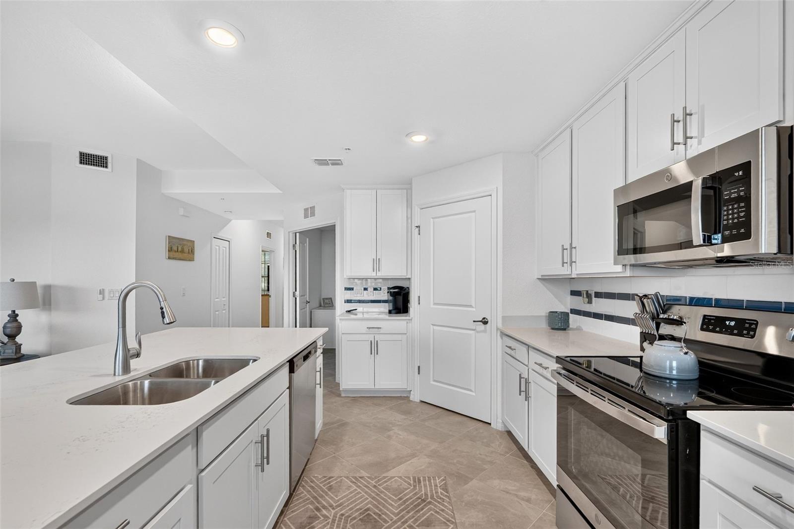 12440 WELLEN GOLF ST #104 — photo 12