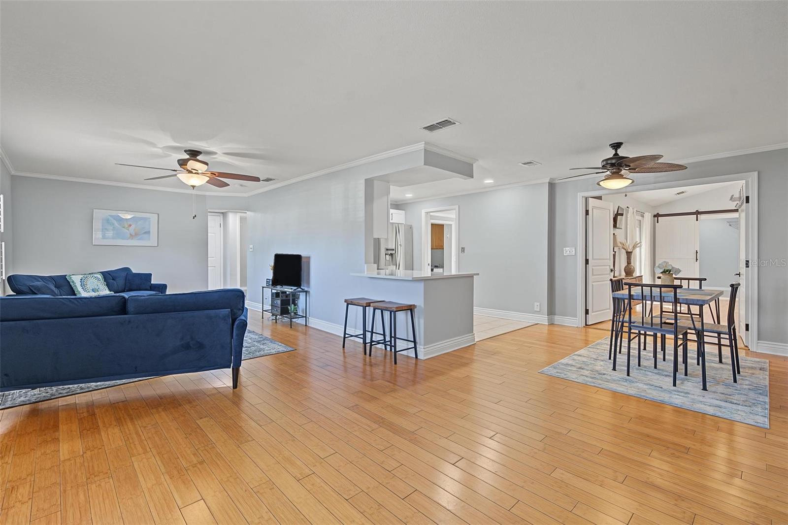 4317 S HALE AVE — photo 12