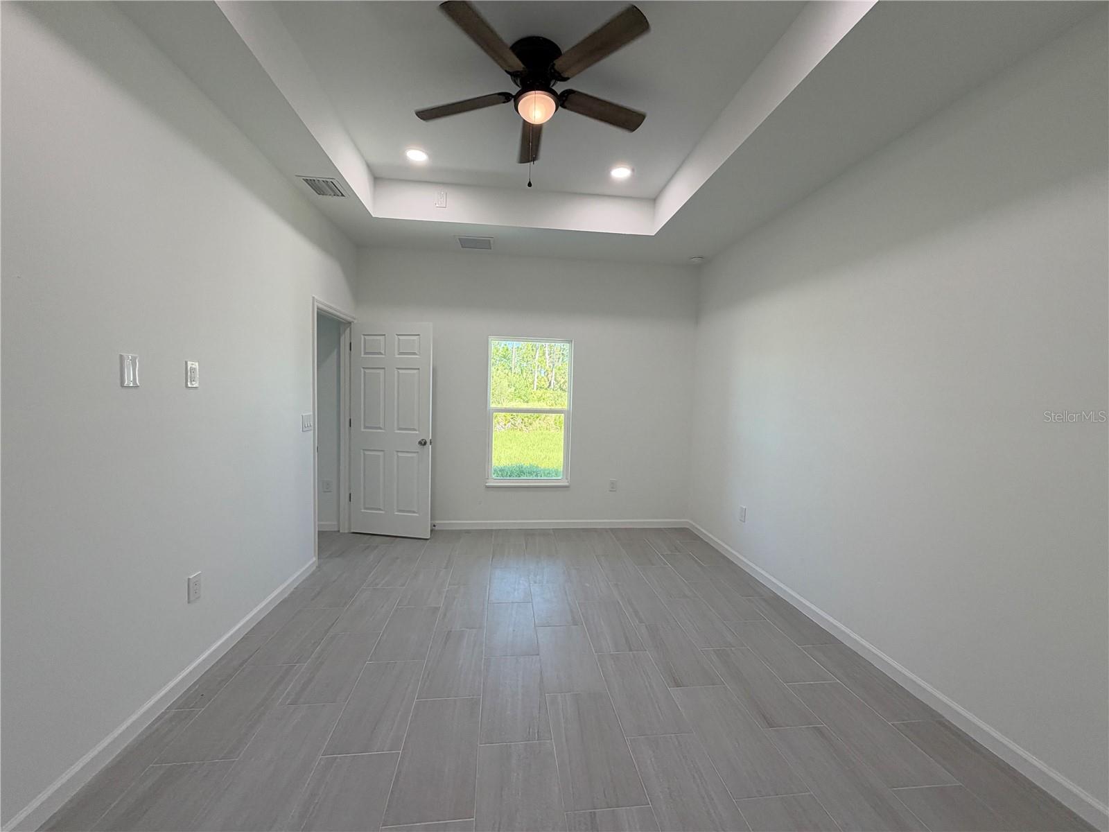 2660 MATHER LN — photo 8