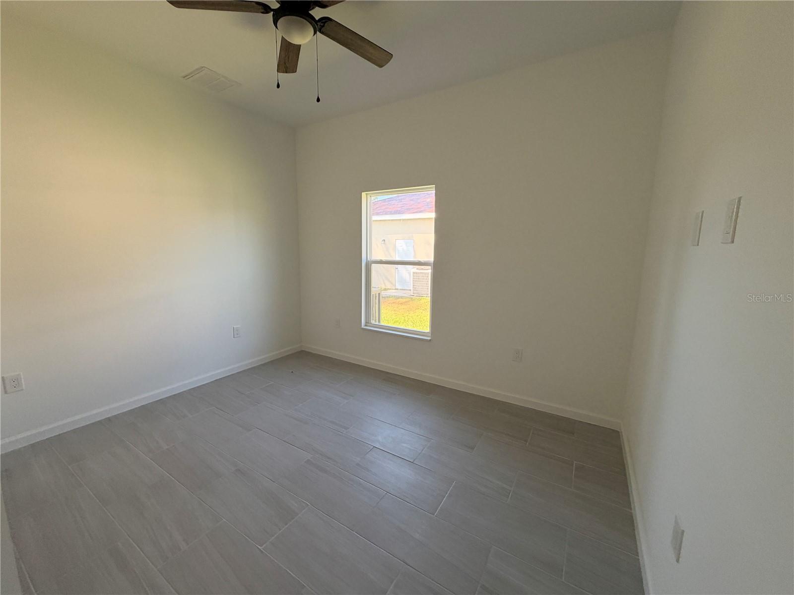 2660 MATHER LN — photo 14