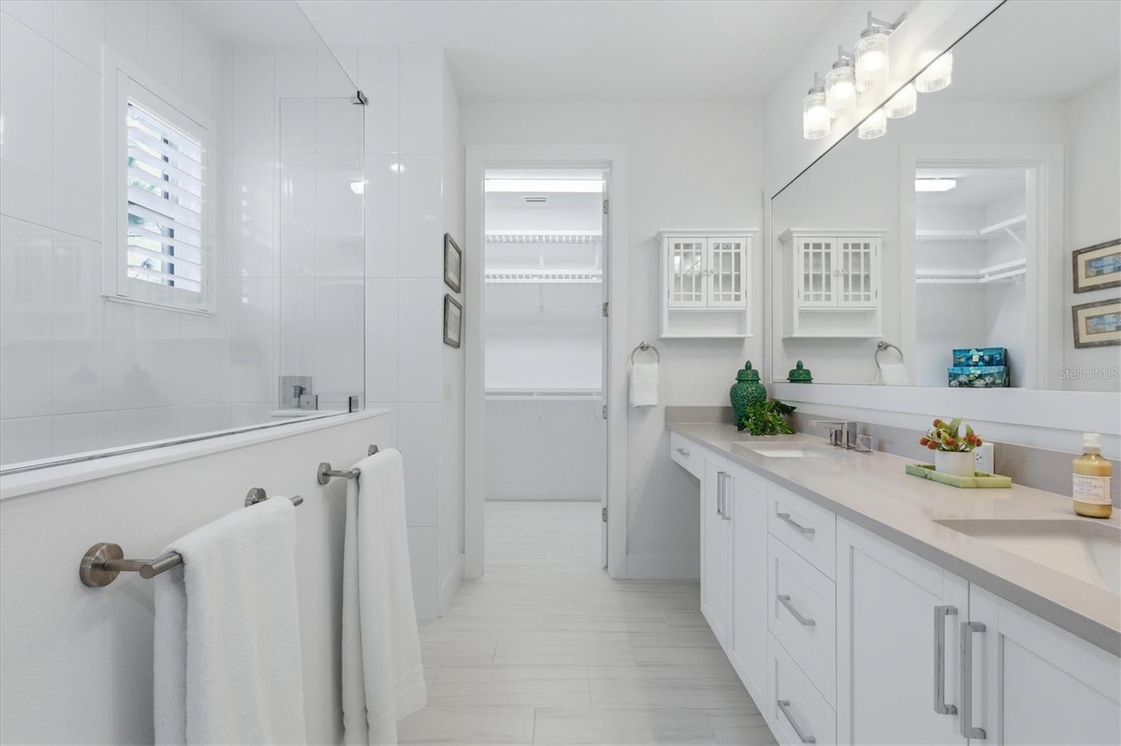 1104 WATERLINE CT — photo 28