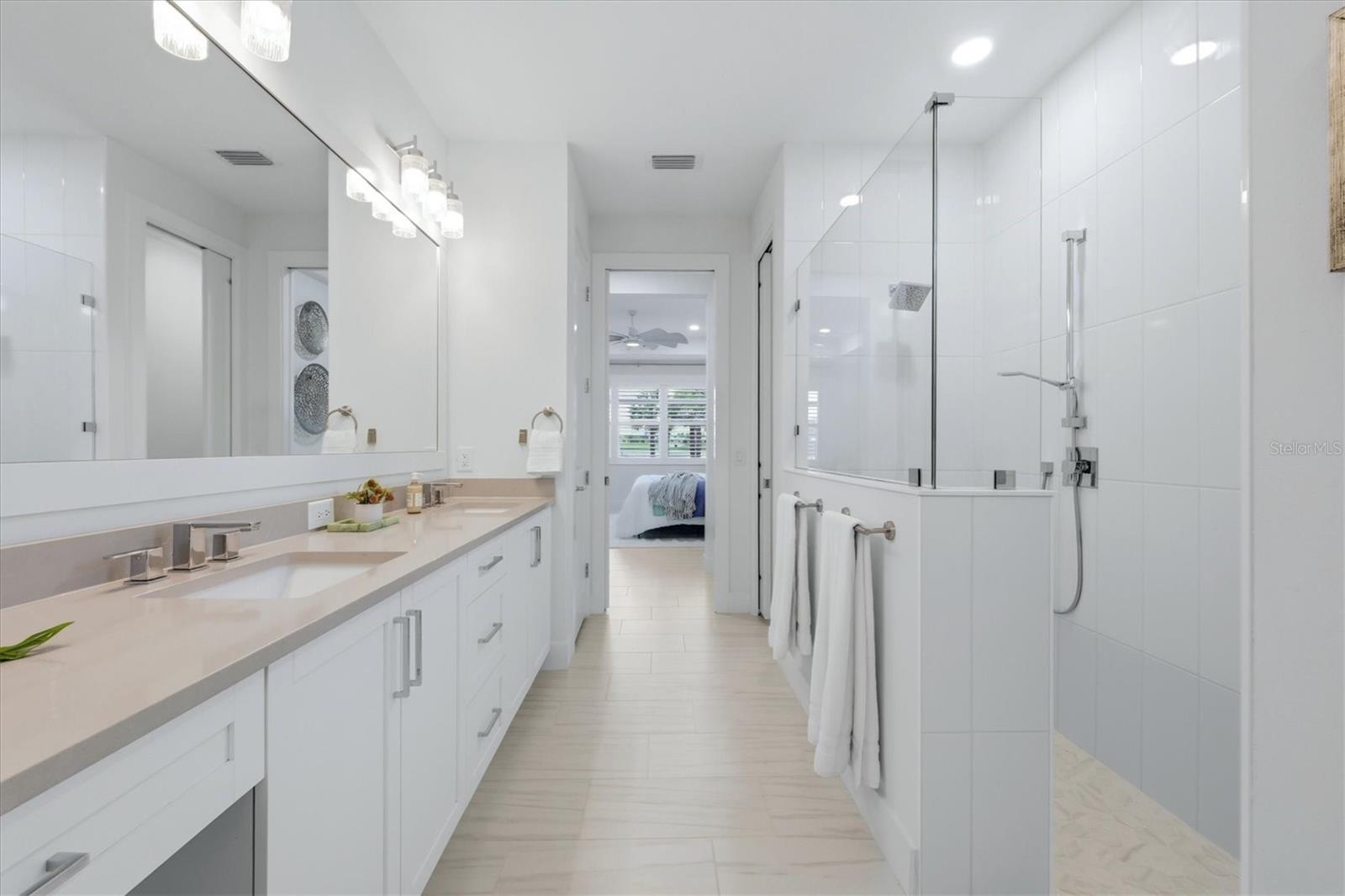 1104 WATERLINE CT — photo 29