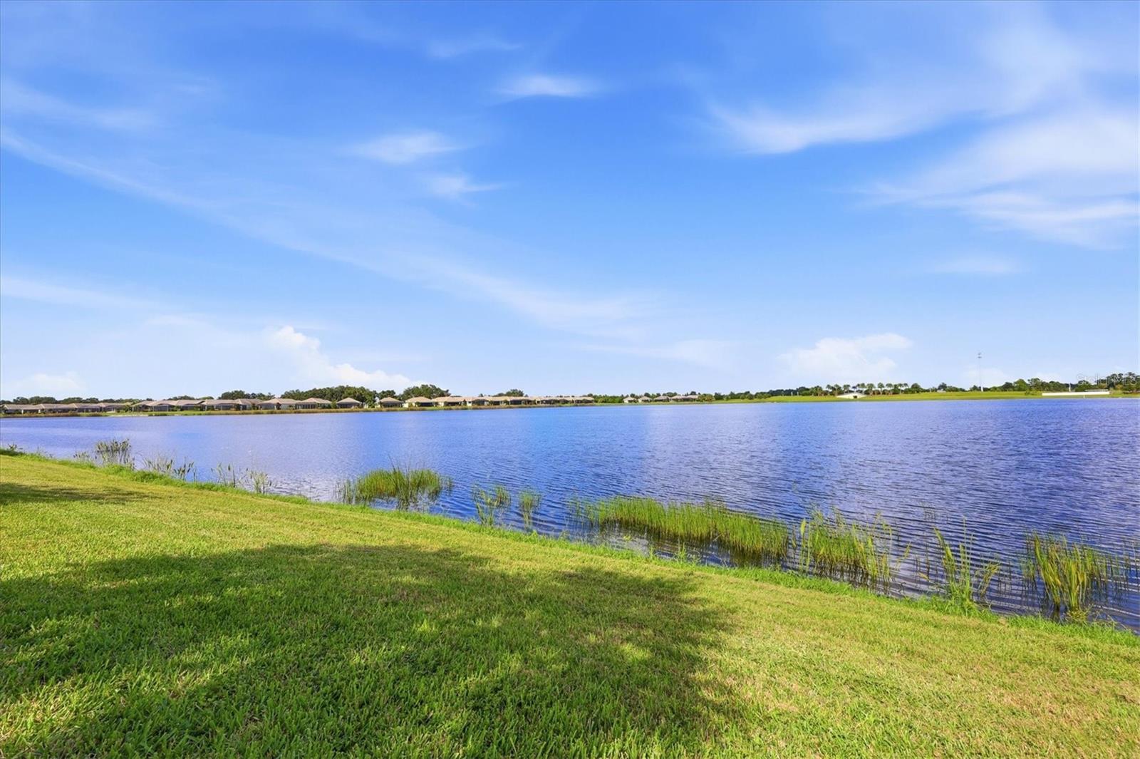 1104 WATERLINE CT — photo 44