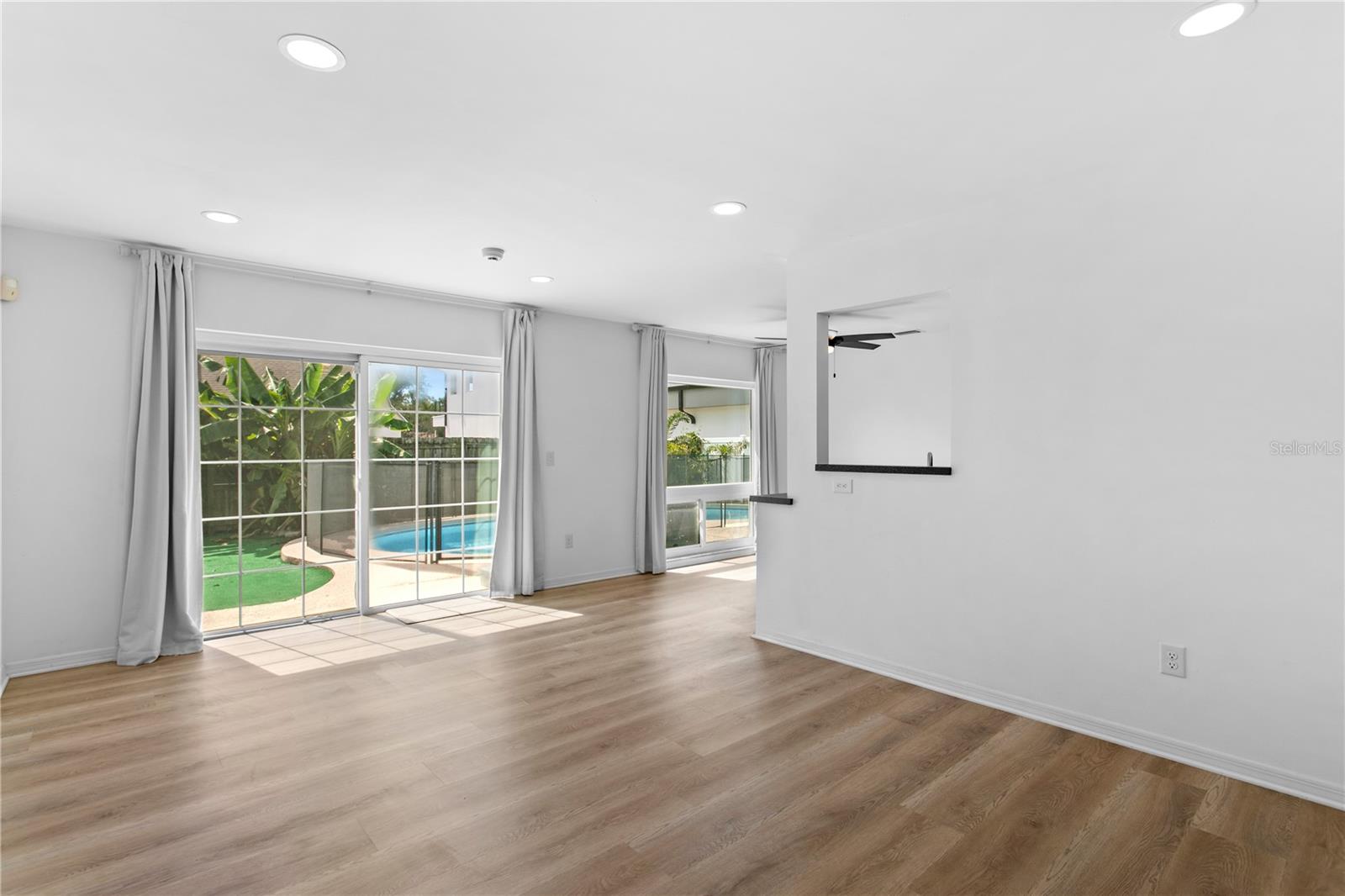4906 W SAN RAFAEL ST — photo 5