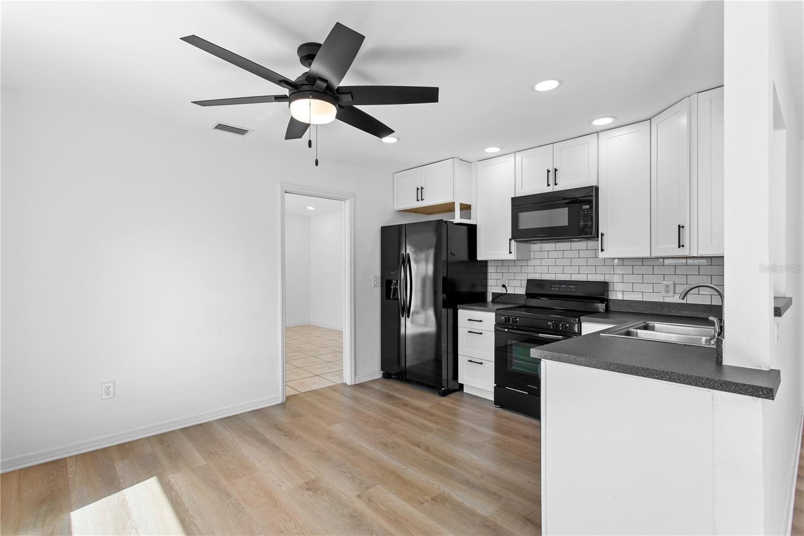 4906 W SAN RAFAEL ST — photo 13