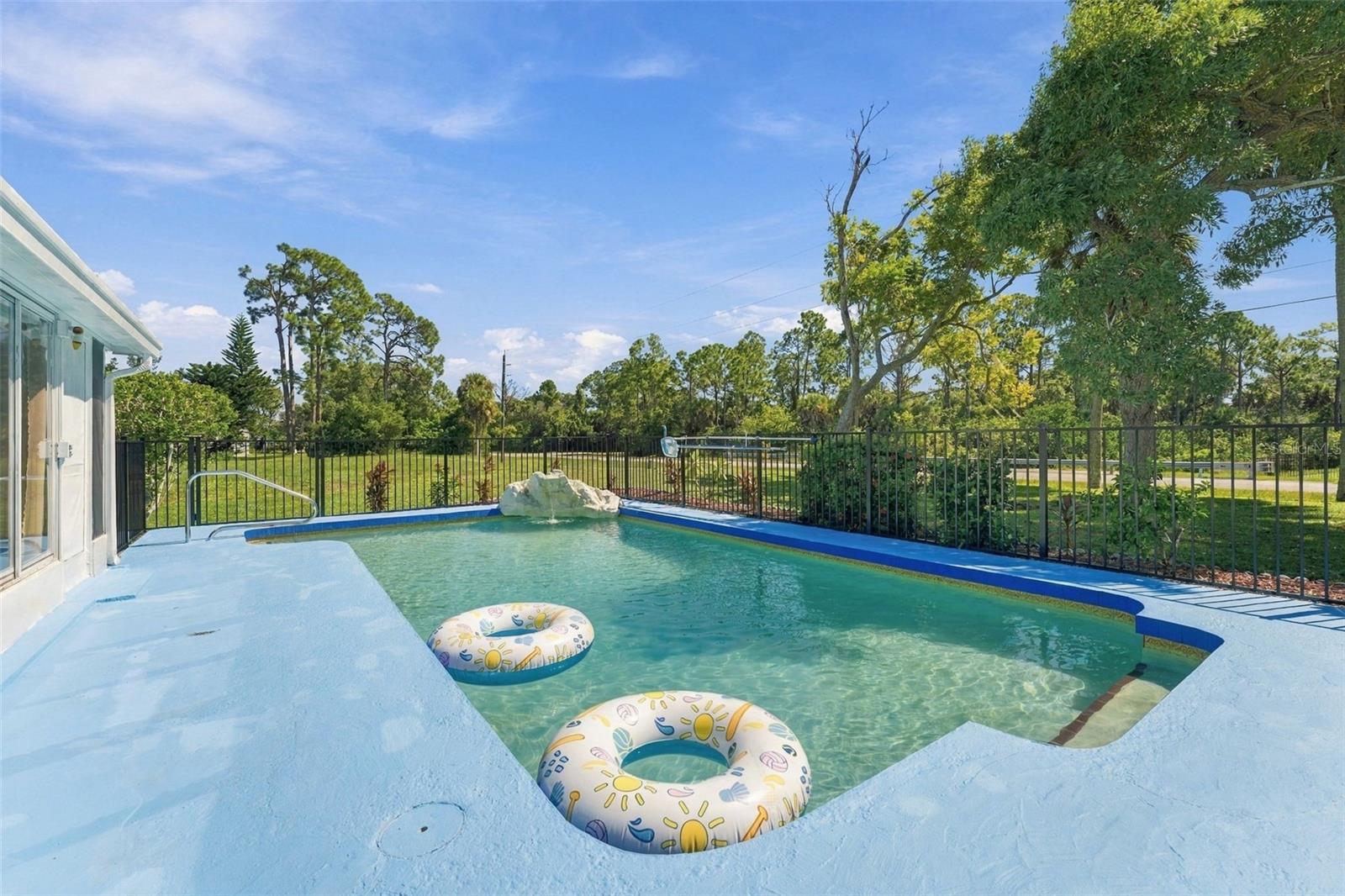 5521 TALBROOK RD — photo 40