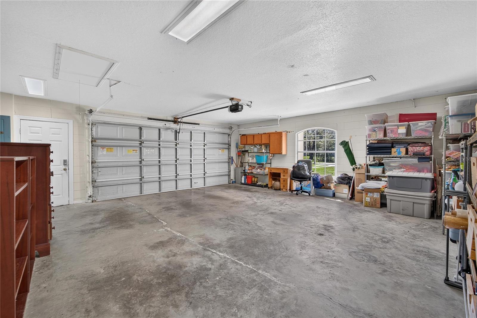 0 LINDENHURST DR — photo 45