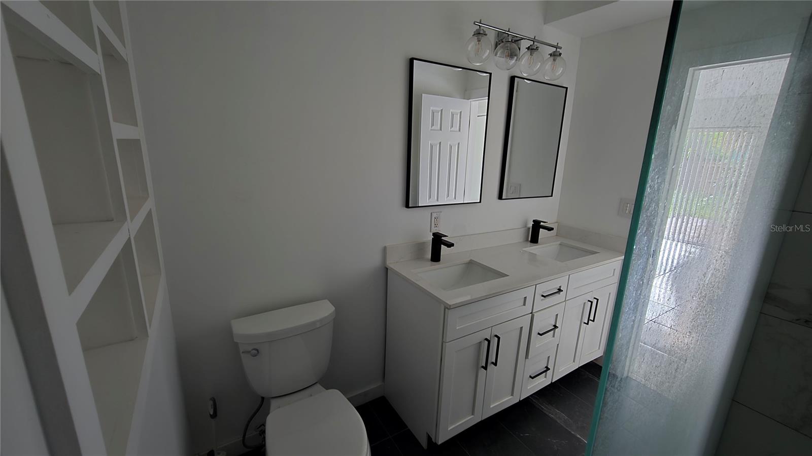1600 DELAWARE AVE NE — photo 16
