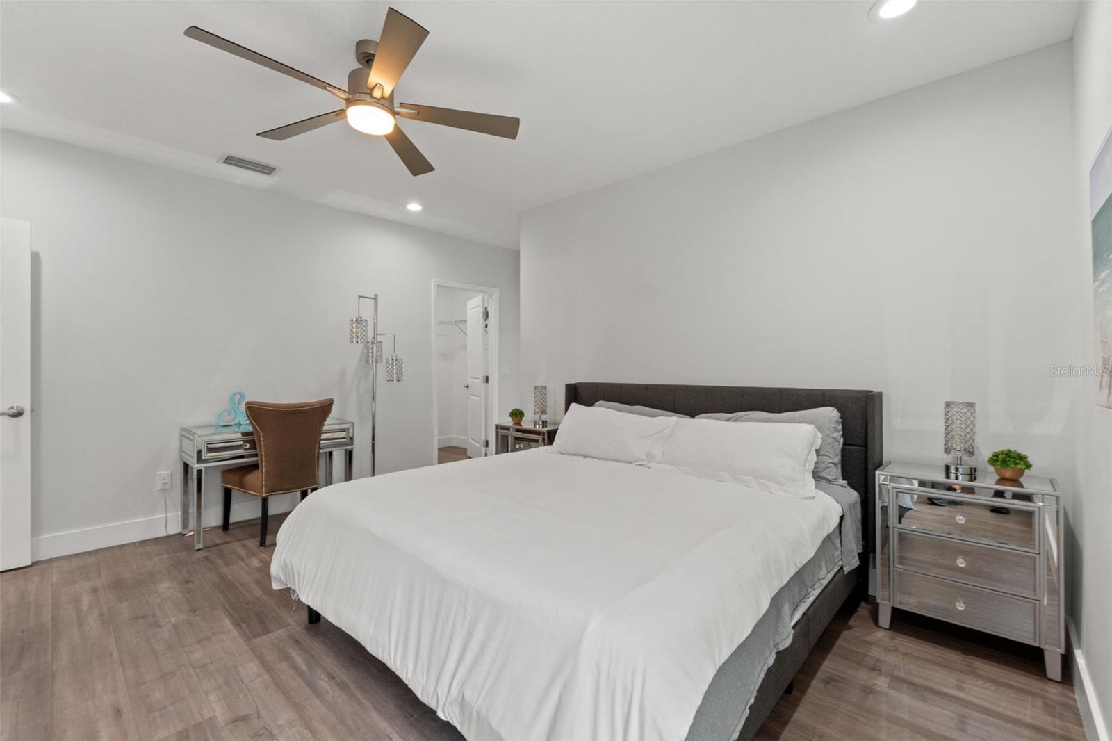 3040 BELCHER RD — photo 21