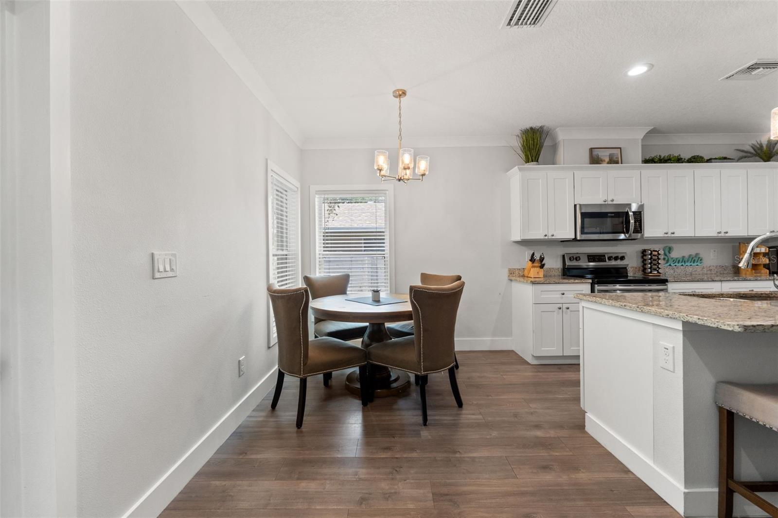 3040 BELCHER RD — photo 12